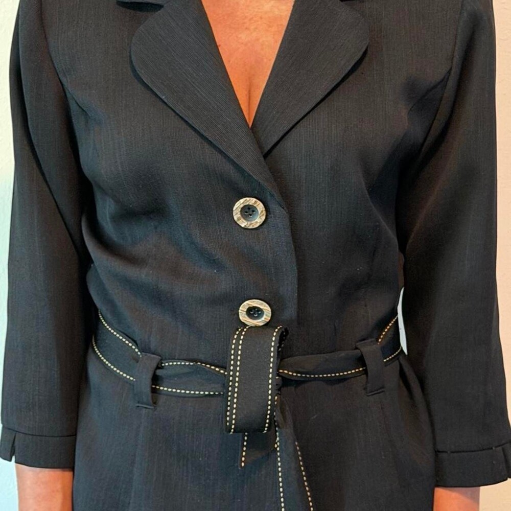 Vintage Studio I black blazer with belt and gold stitching, size 14 #workwear #p
